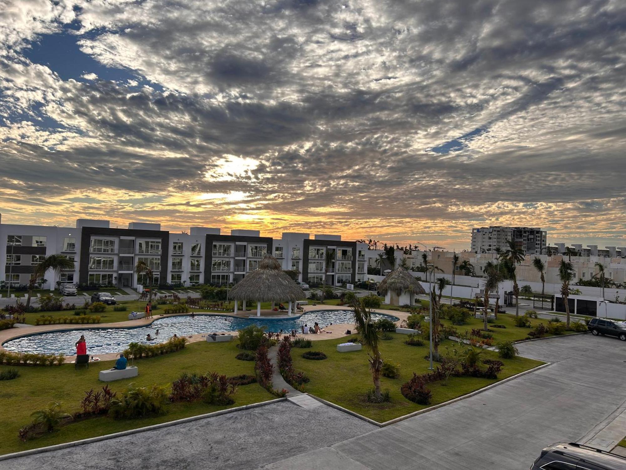 Hermoso Apartamento Con Club De Playa Acapulco Exterior foto